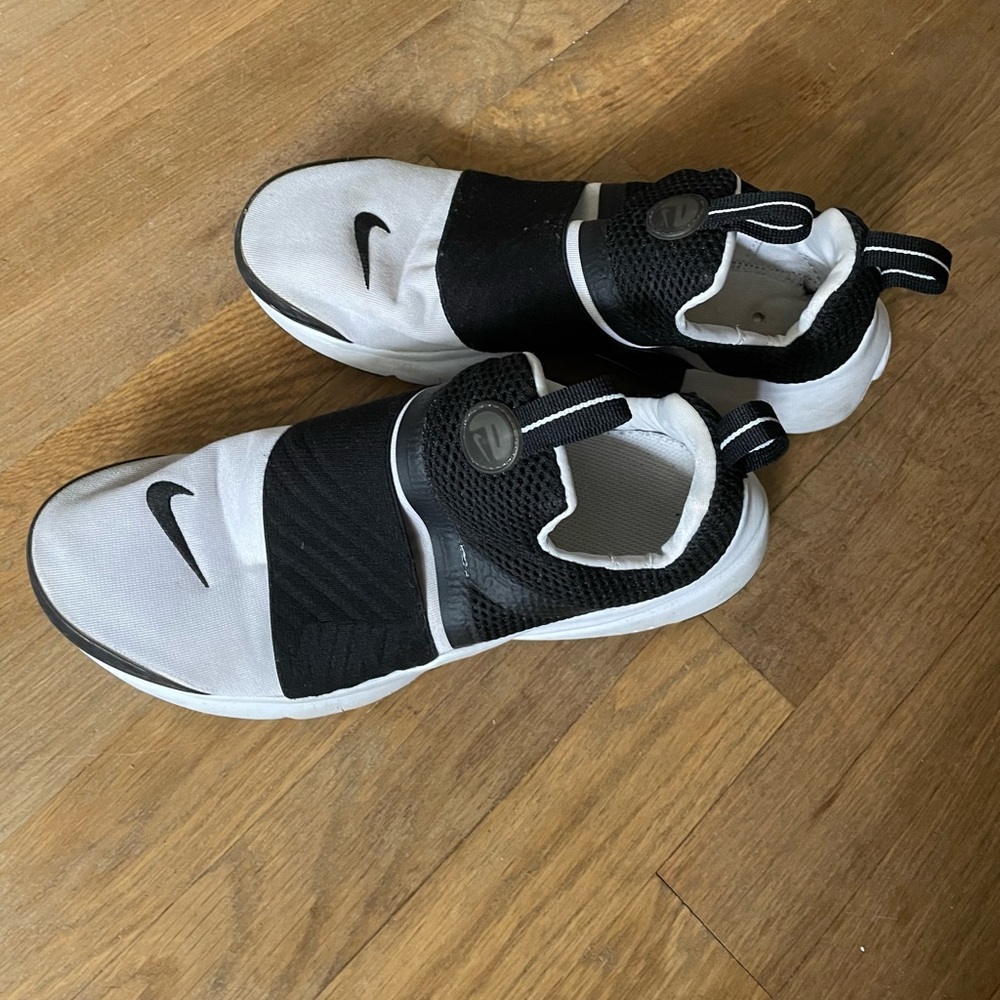 Nike Sneaker